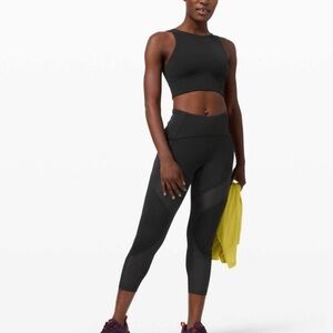 Lululemon uncovered strength HR crop 23”